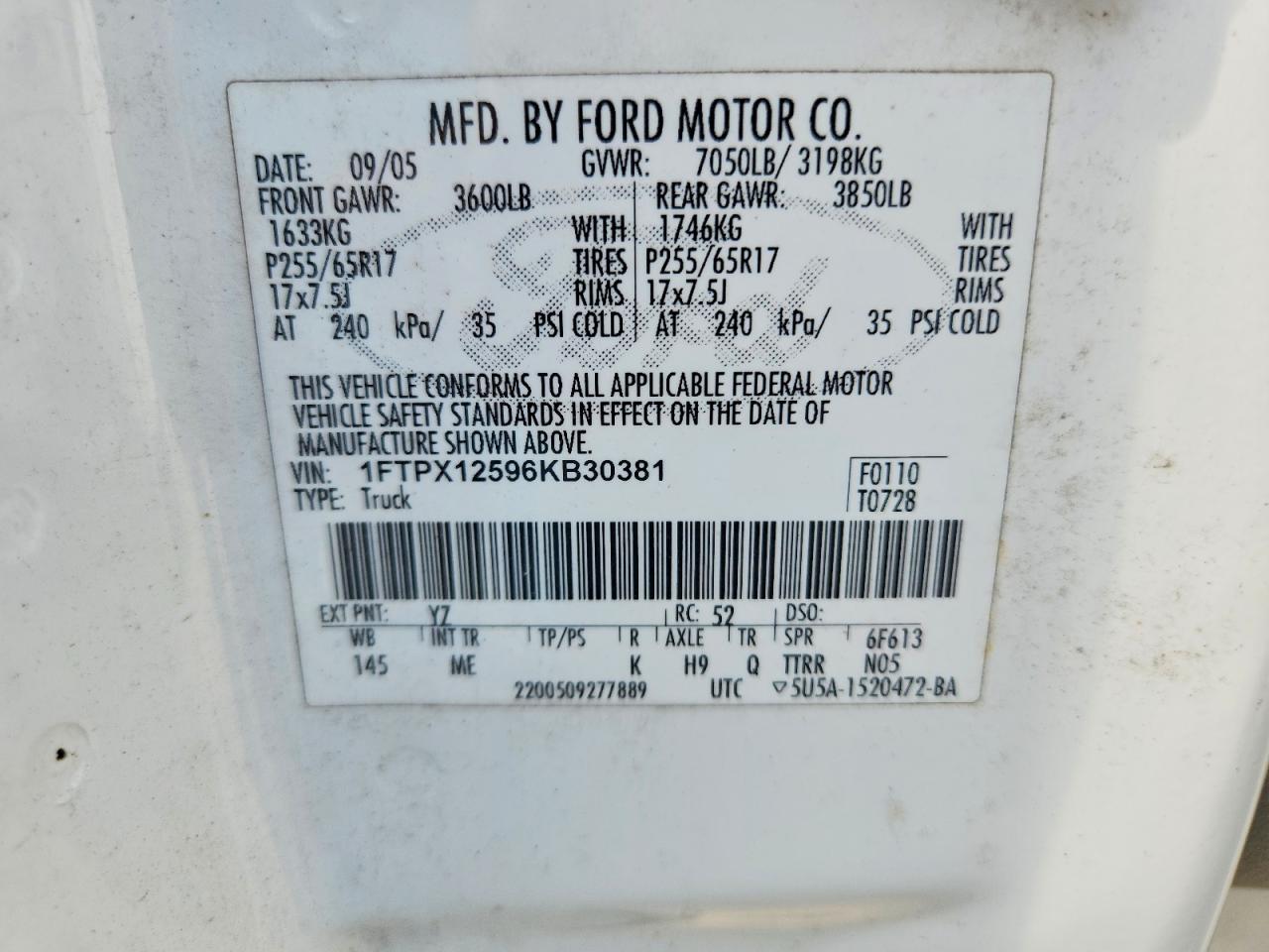 2006 Ford F150 White vin: 1FTPX12596KB30381