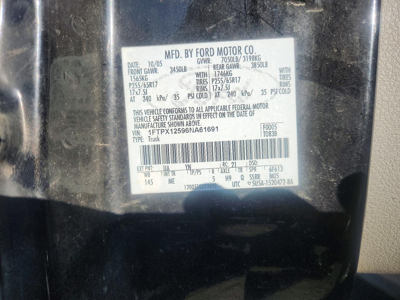 2006 Ford F150 Black vin: 1FTPX12596NA61691