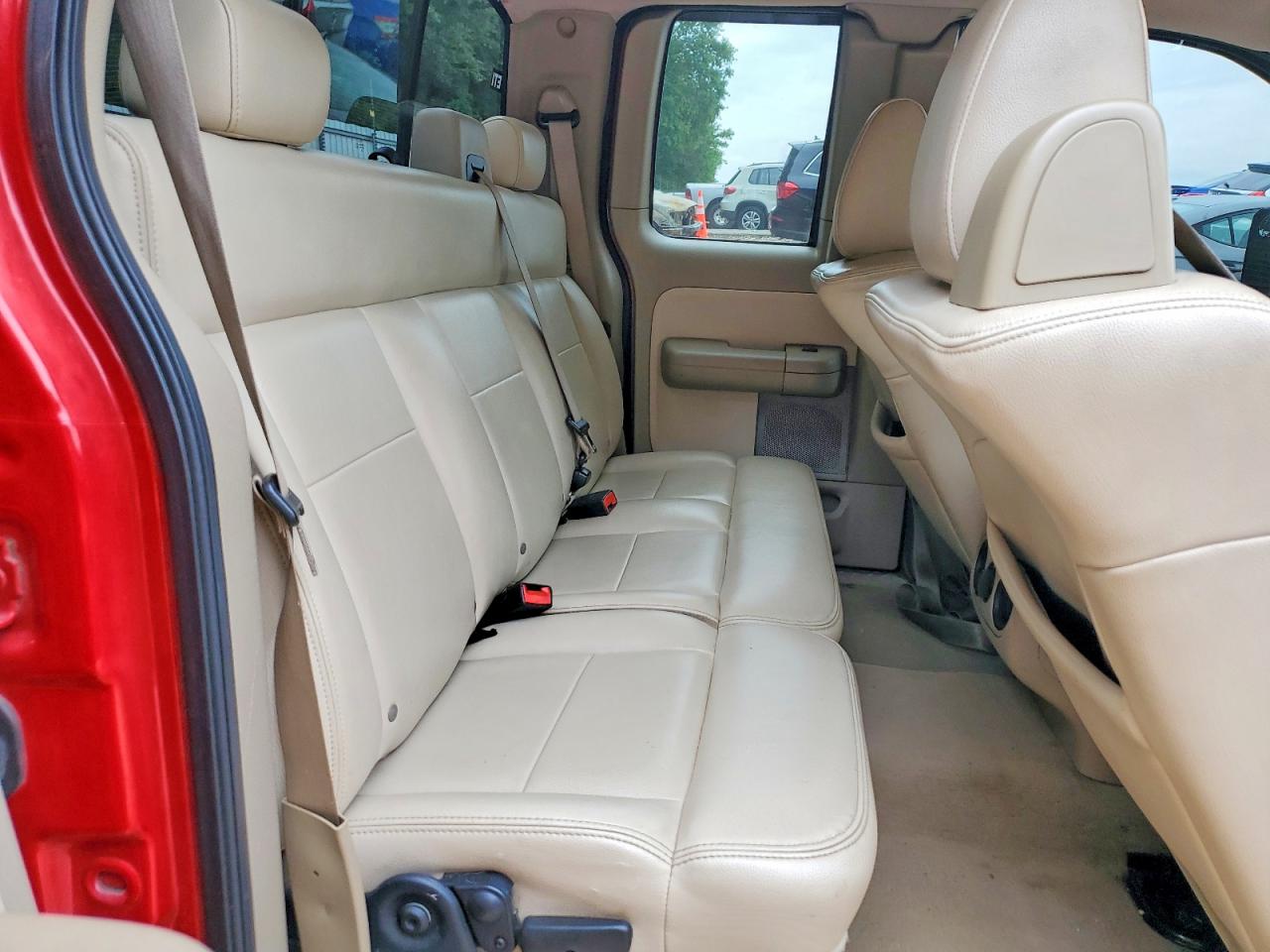 2004 Ford F150 Red vin: 1FTPX125X4KD96263
