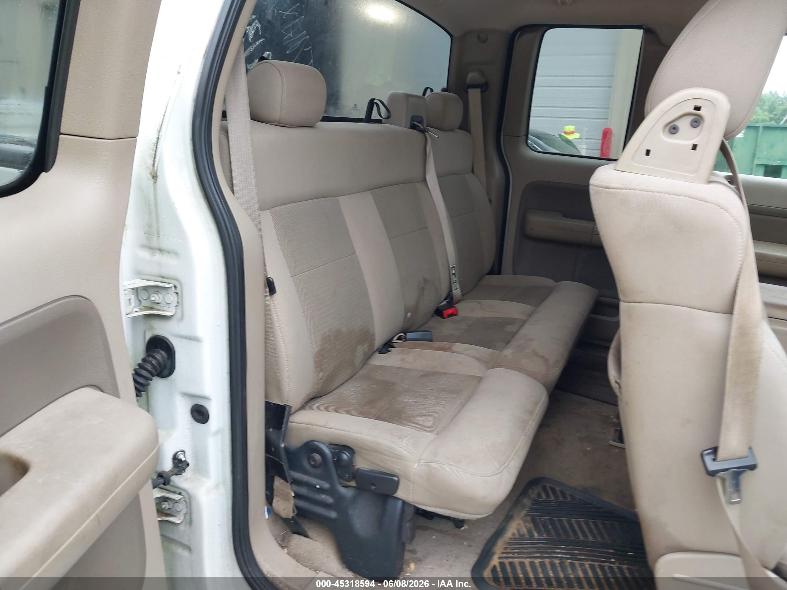 2004 Ford F-150 Lariat/xl/xlt Белый vin: 1FTPX125X4NA91313