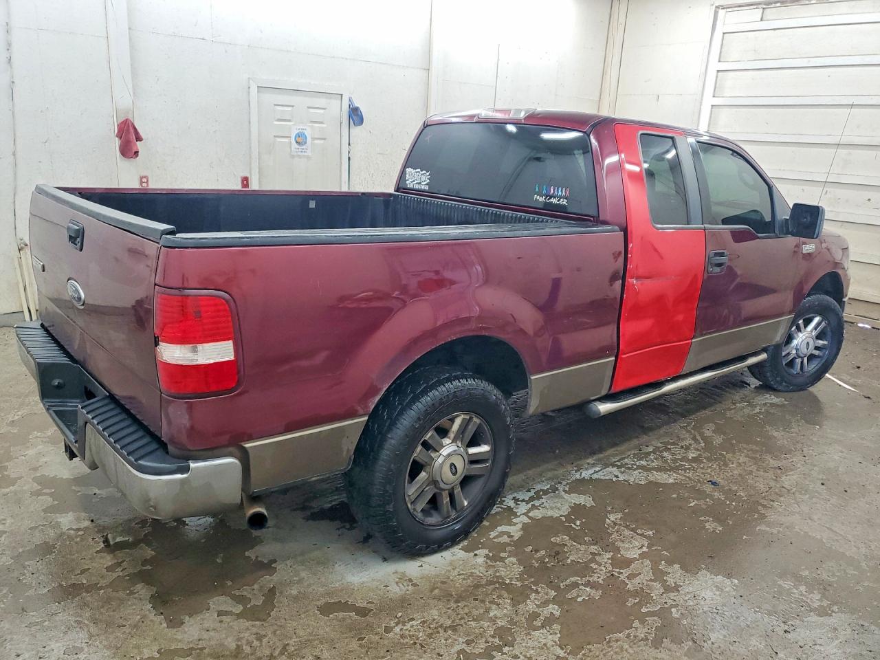 2004 Ford F150 Красный vin: 1FTPX125X4NC51061