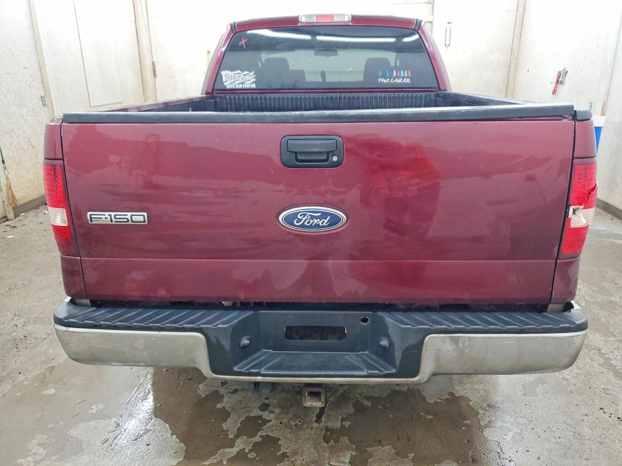 2004 Ford F150 Красный vin: 1FTPX125X4NC51061