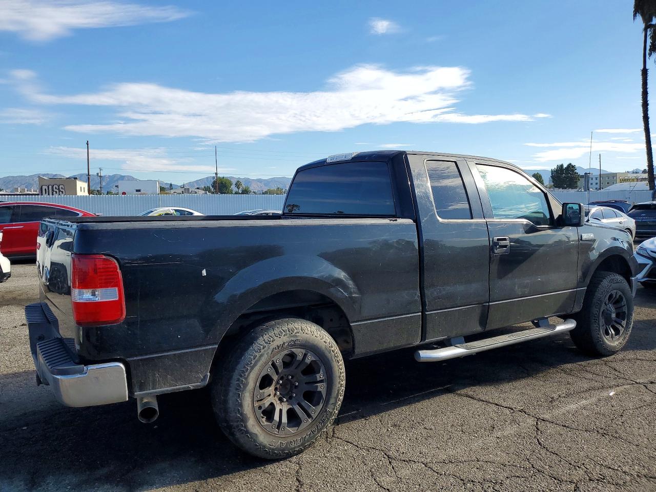 2005 Ford F150 Black vin: 1FTPX125X5NA91541