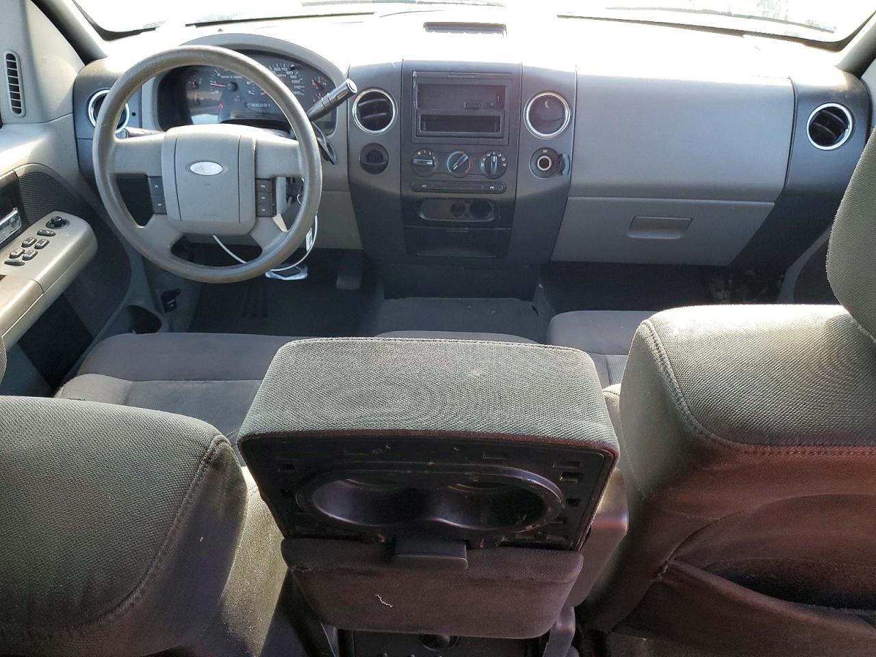 2005 Ford F150 Black vin: 1FTPX125X5NA91541