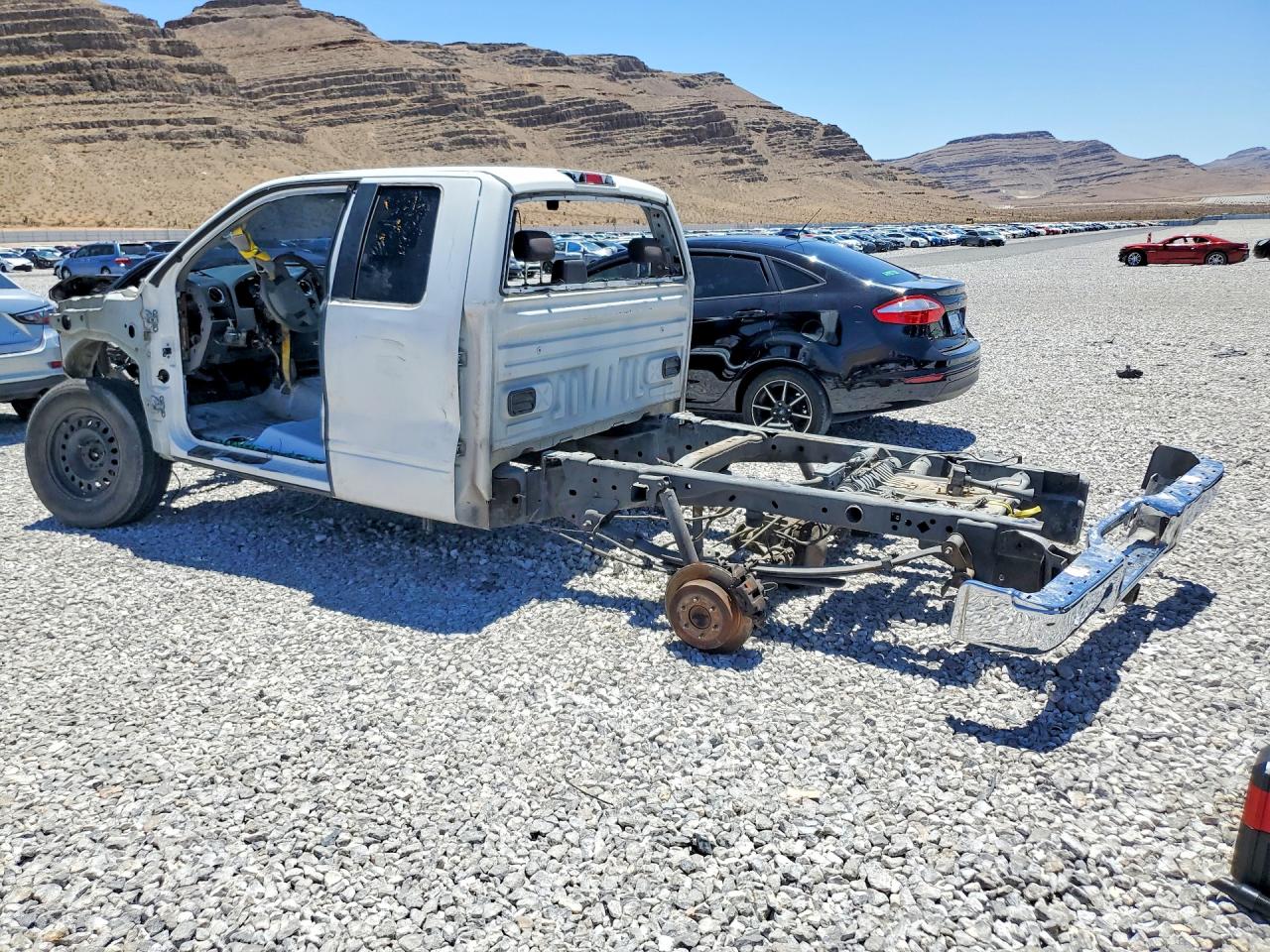 2006 Ford F150 White vin: 1FTPX125X6NA02326