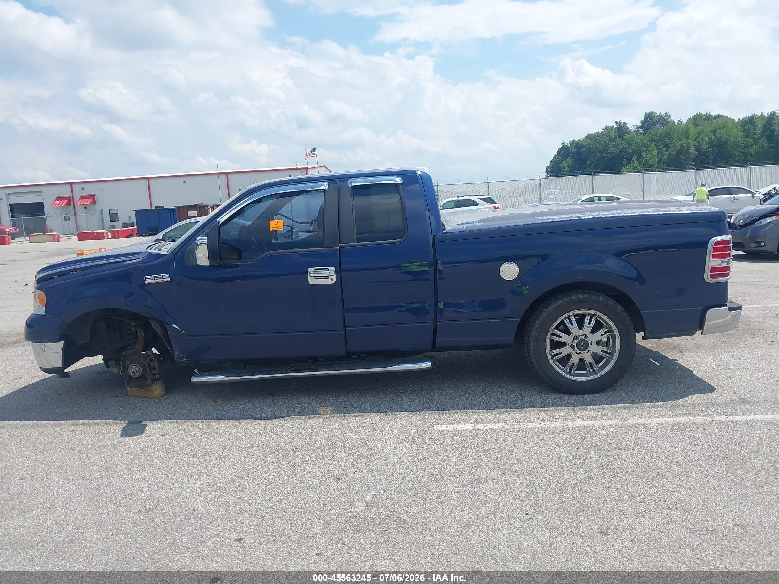 2008 Ford F-150   Dark Blue vin: 1FTPX12V08FA61821