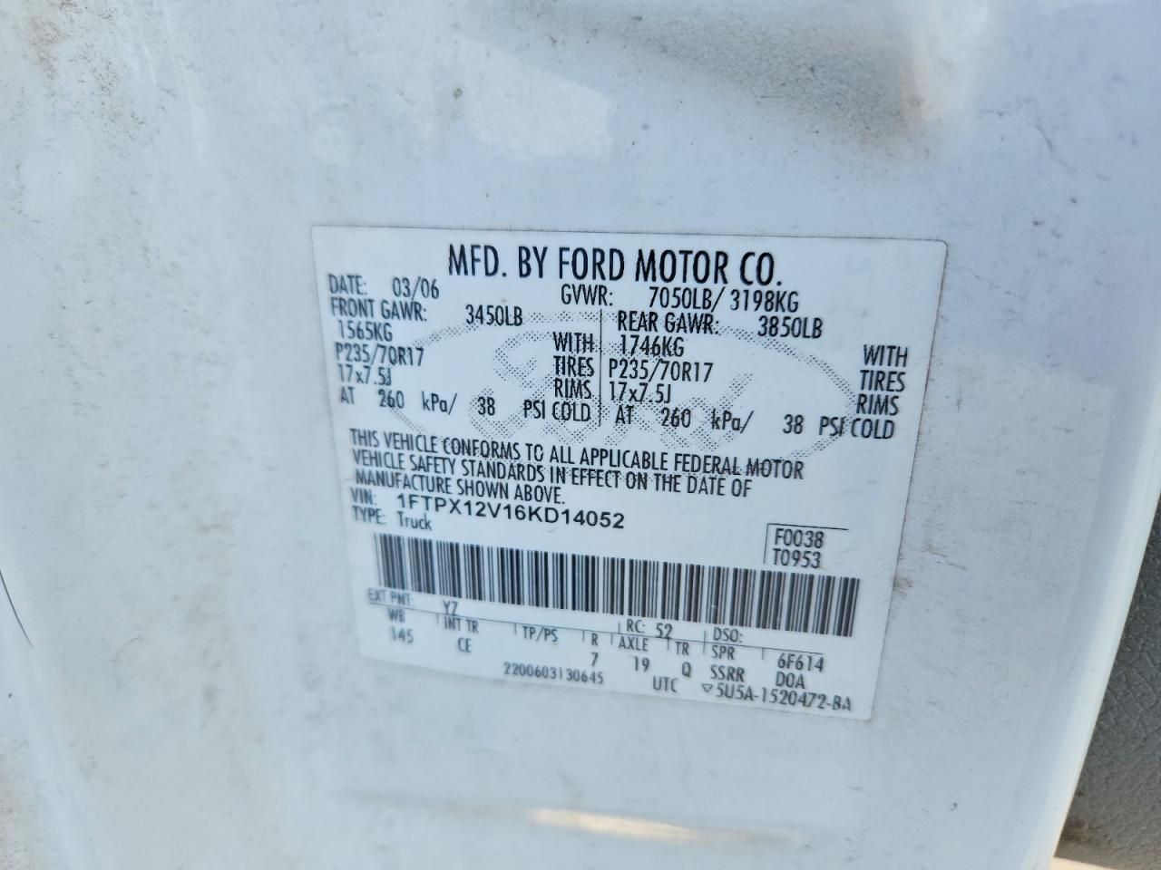 2006 Ford F150 Белый vin: 1FTPX12V16KD14052