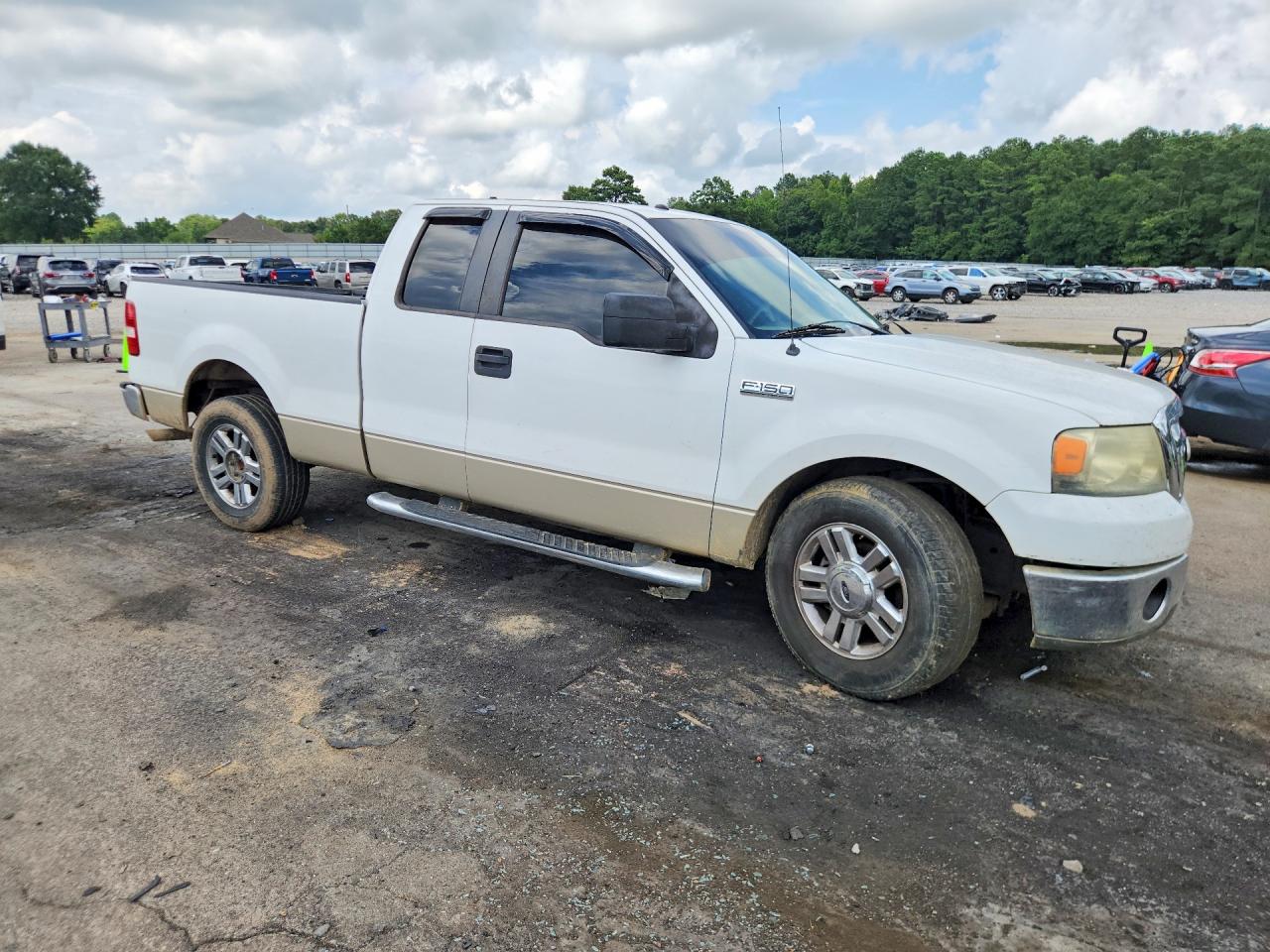 2007 Ford F150 White vin: 1FTPX12V17KC59698