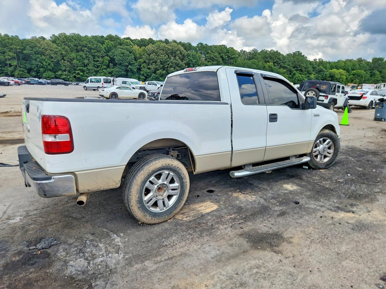 2007 Ford F150 White vin: 1FTPX12V17KC59698