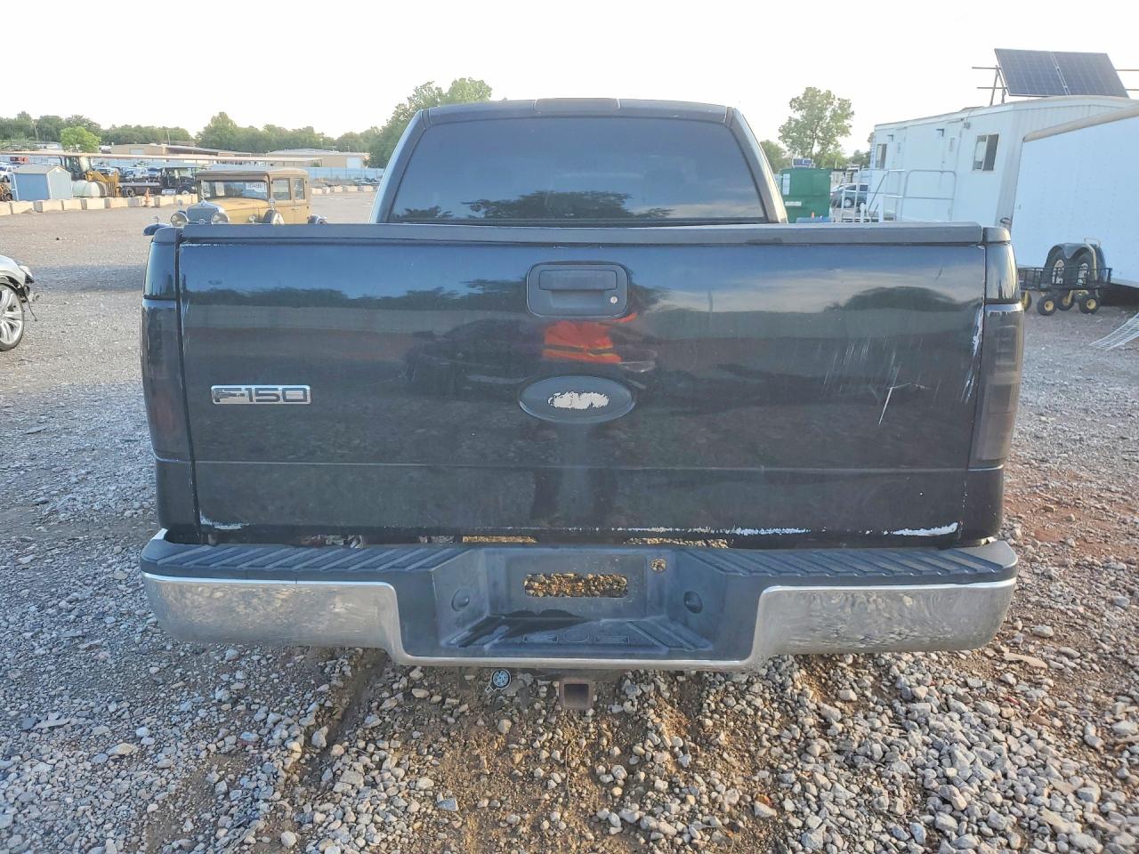 2007 Ford F150 Black vin: 1FTPX12V27NA21437