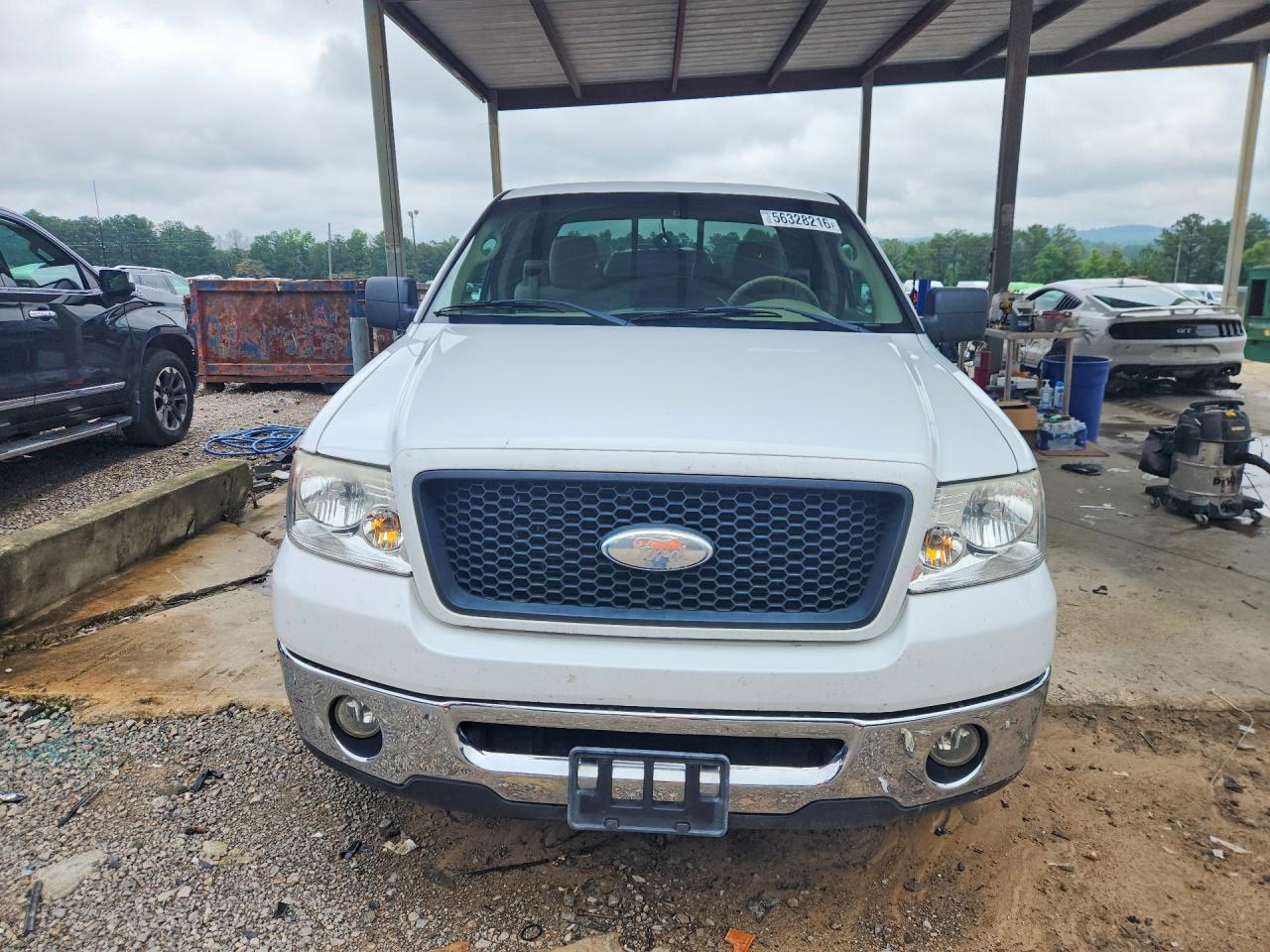 2006 Ford F150 Белый vin: 1FTPX12V46FB81960