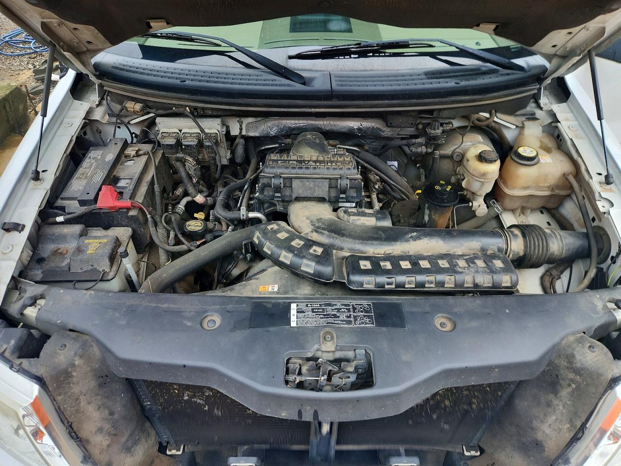 2006 Ford F150 Белый vin: 1FTPX12V46FB81960