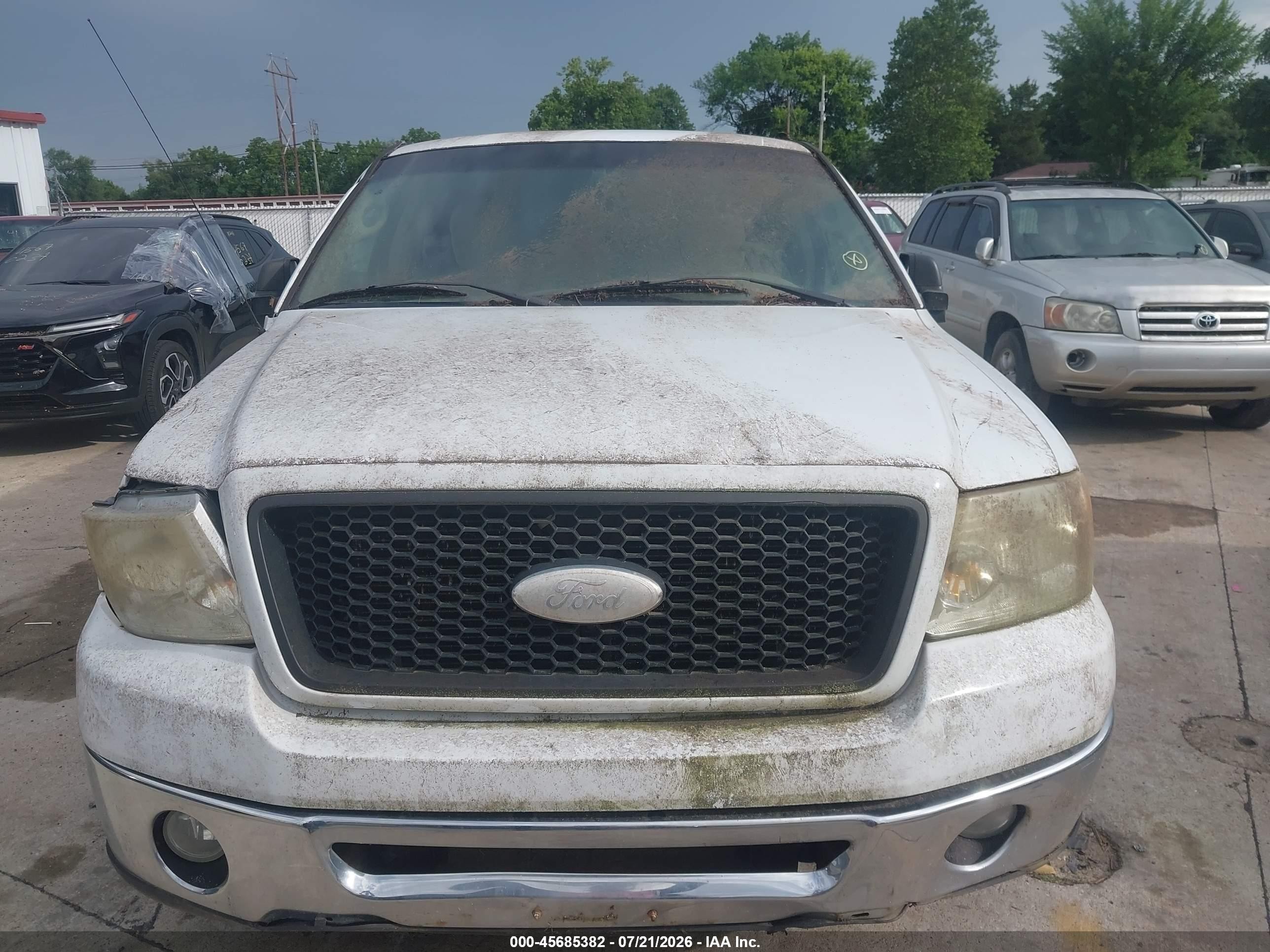 2006 Ford F-150 Lariat/xl/xlt White vin: 1FTPX12V46NB15320