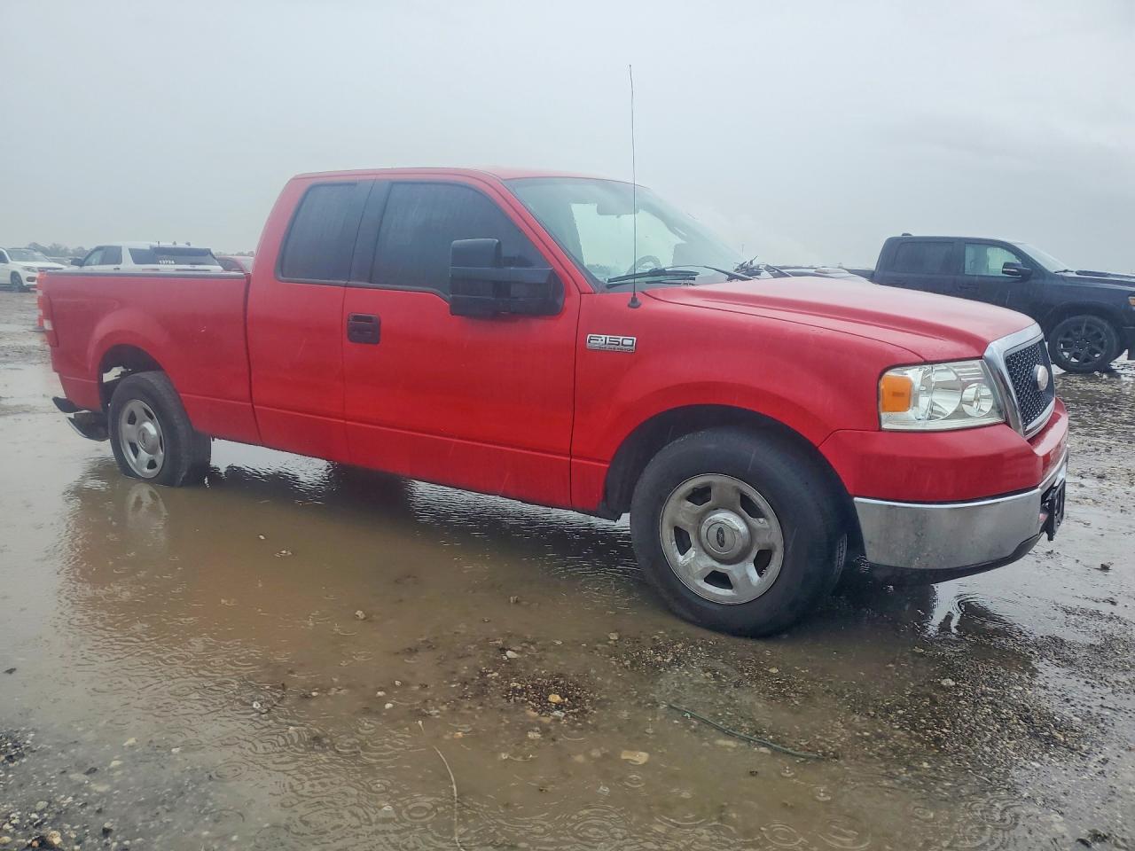 2008 Ford F150 Red vin: 1FTPX12V48KD13366