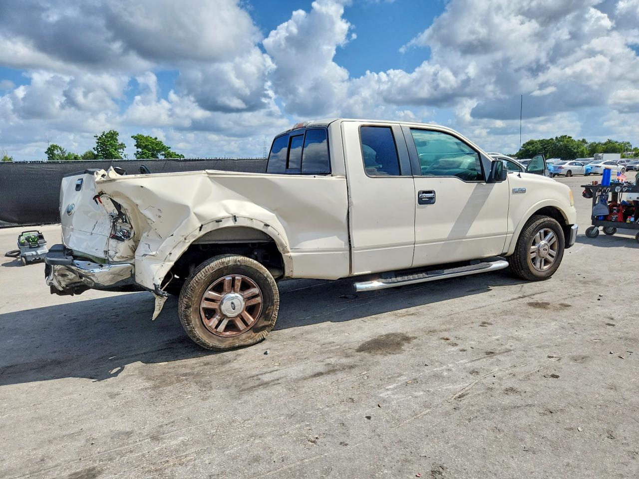 2008 Ford F150 White vin: 1FTPX12V58FA31570