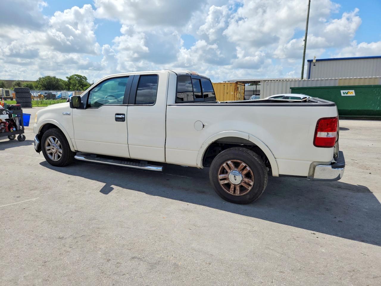 2008 Ford F150 White vin: 1FTPX12V58FA31570