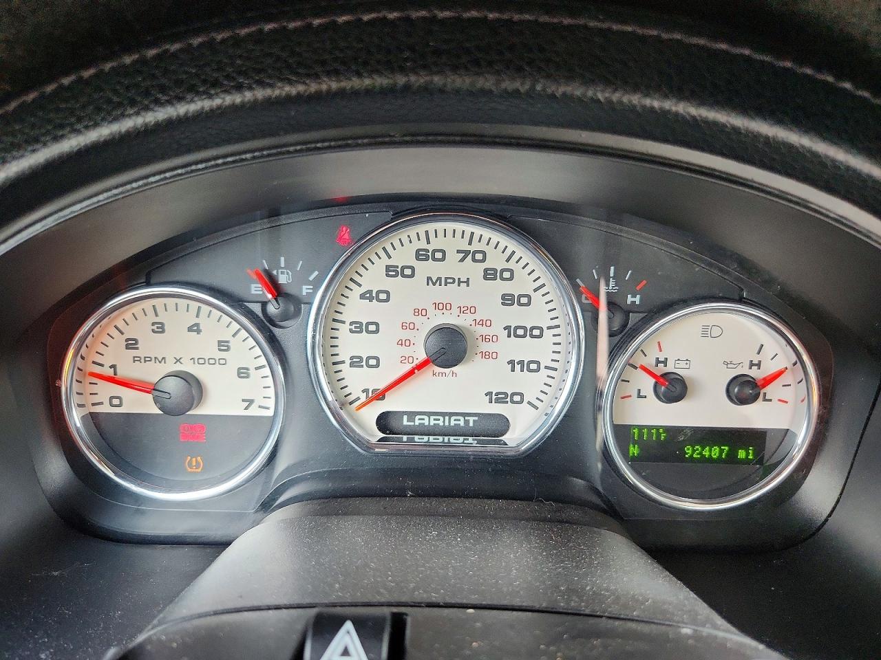2008 Ford F150 White vin: 1FTPX12V58FA31570