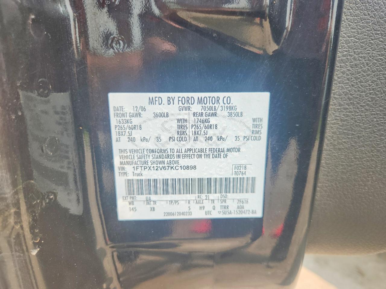 2007 Ford F150 Black vin: 1FTPX12V67KC10898