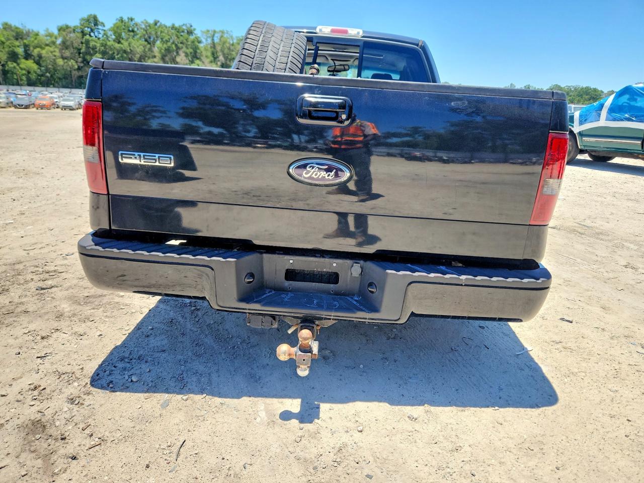 2008 Ford F150 Black vin: 1FTPX12V68KC11258