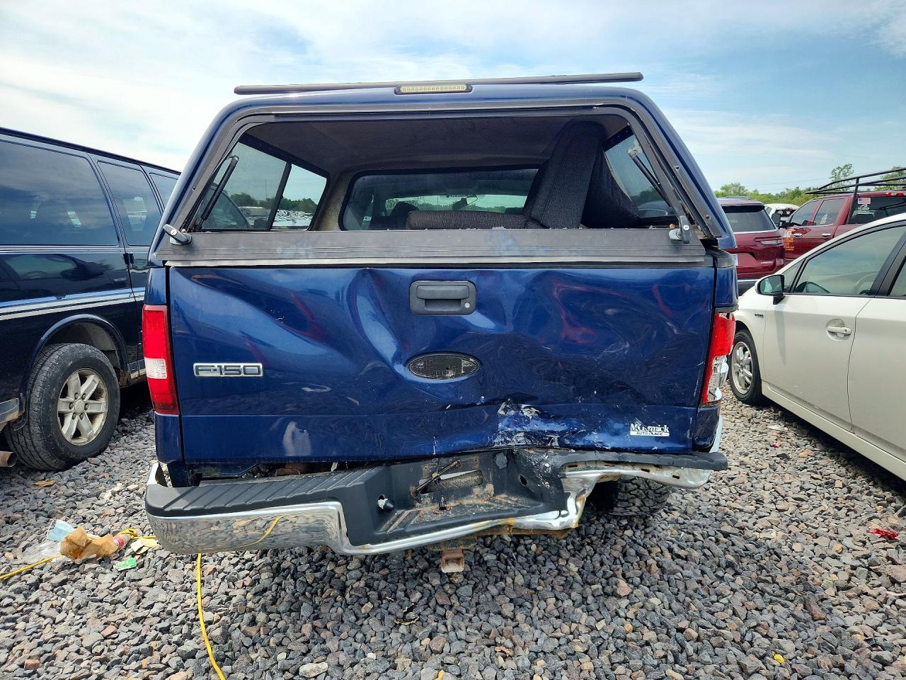 2007 Ford F150 Blue vin: 1FTPX12V87FA92488