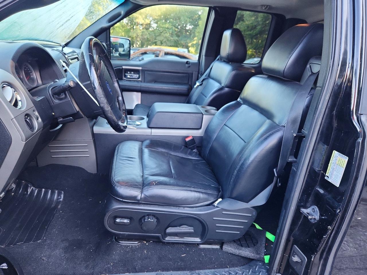 2007 Ford F150 Black vin: 1FTPX12V87KC13401