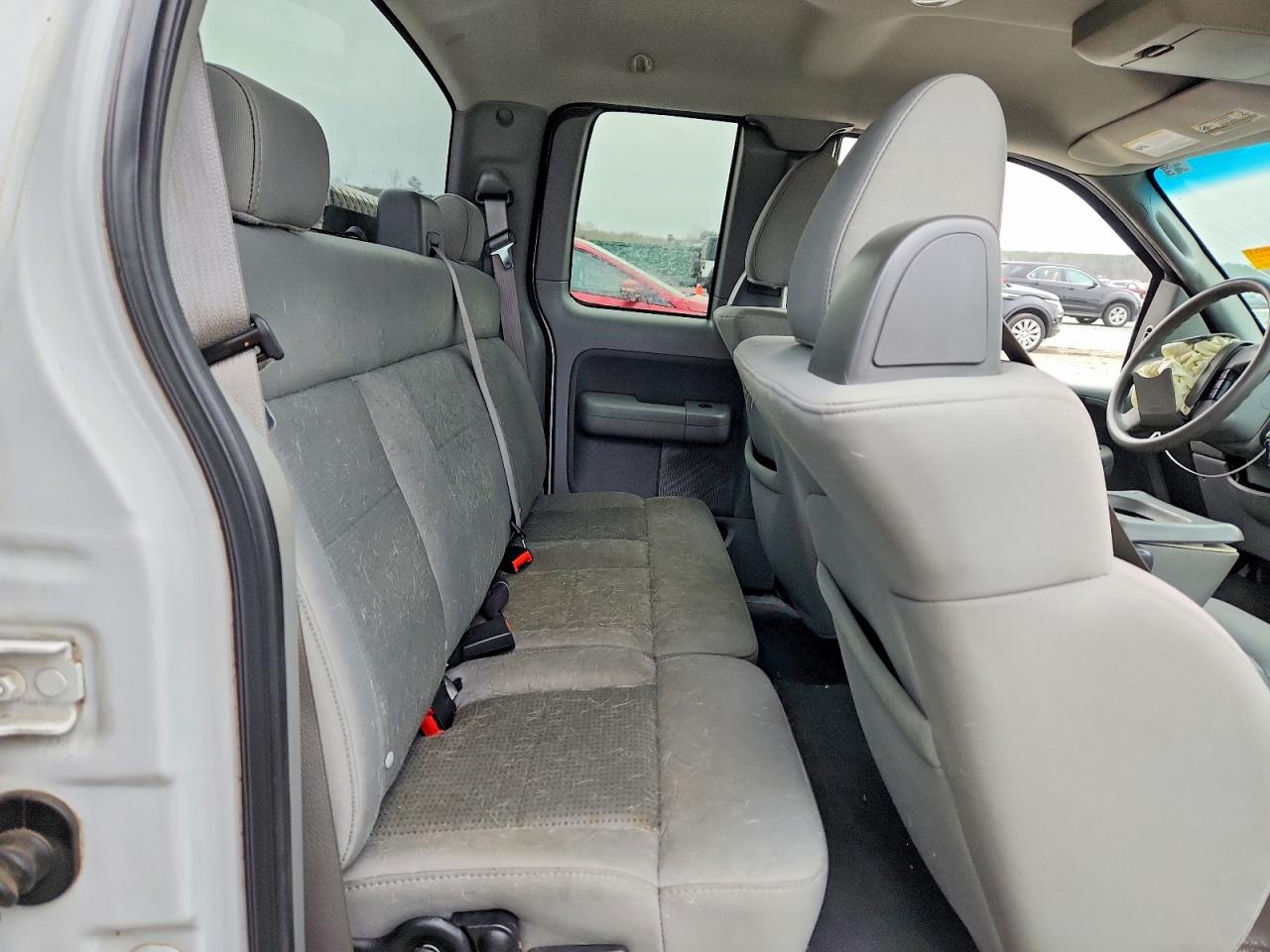 2008 Ford F150 White vin: 1FTPX12V88KC87547