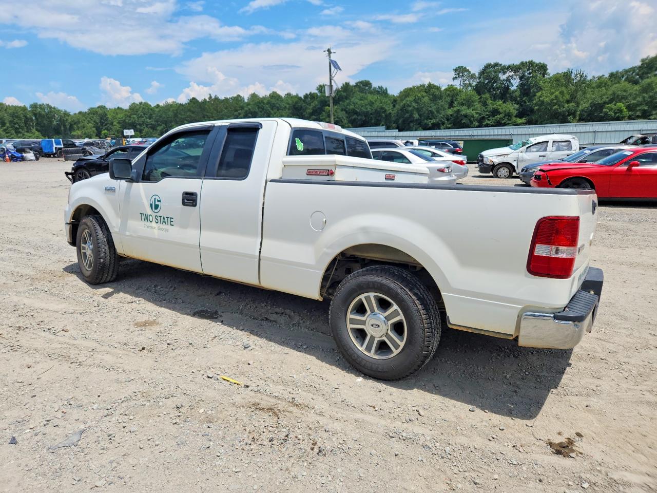 2008 Ford F150 White vin: 1FTPX12V98FA52731