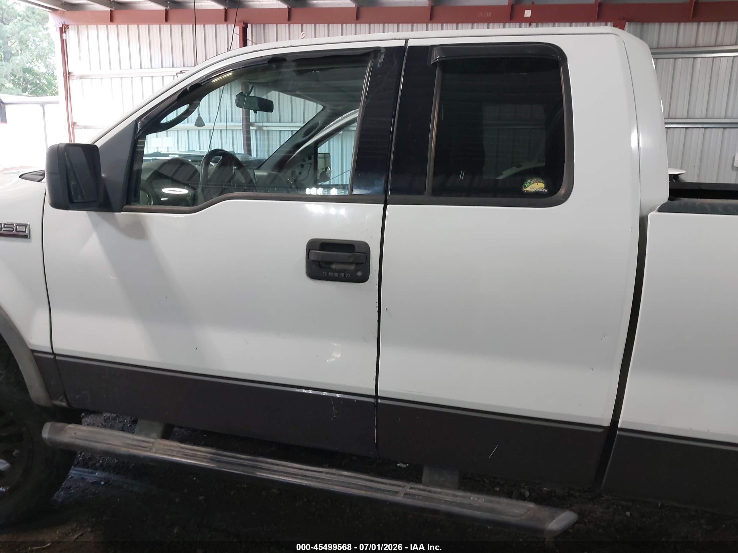2004 Ford F-150 Fx4/lariat/xl/xlt White vin: 1FTPX14504FA00136