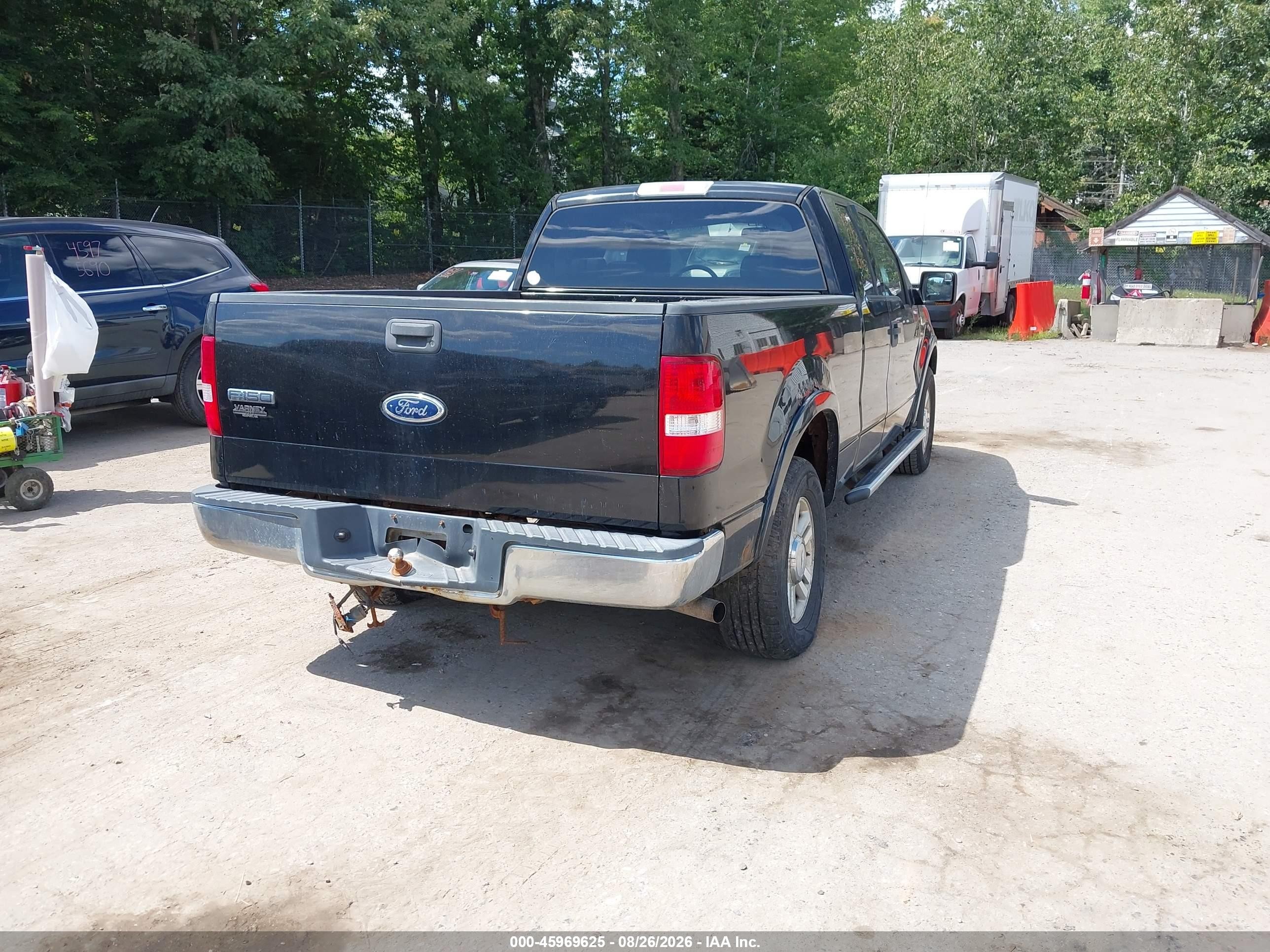 2004 Ford F150   Black vin: 1FTPX14504NA61928
