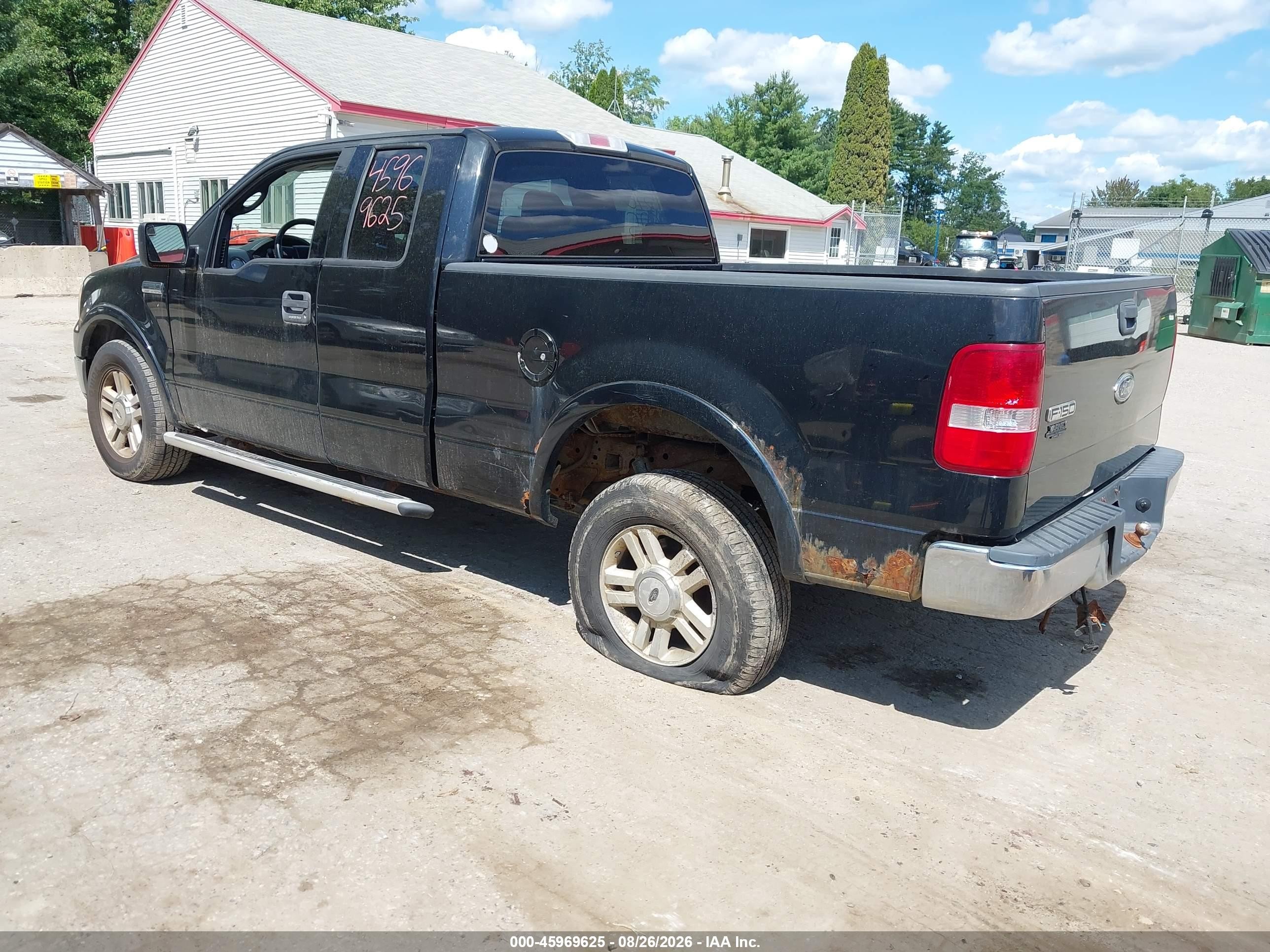 2004 Ford F150   Black vin: 1FTPX14504NA61928