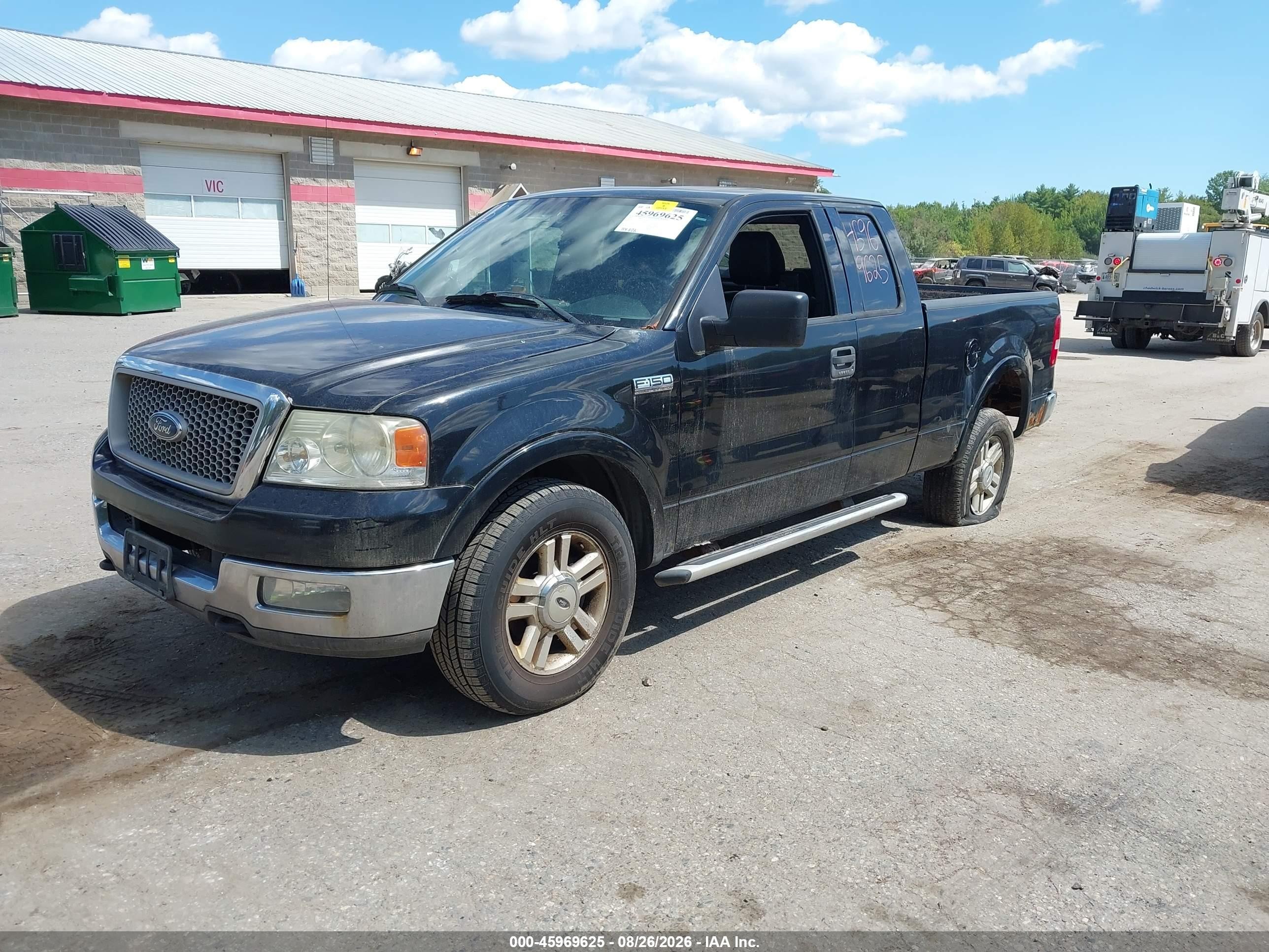 2004 Ford F150   Black vin: 1FTPX14504NA61928