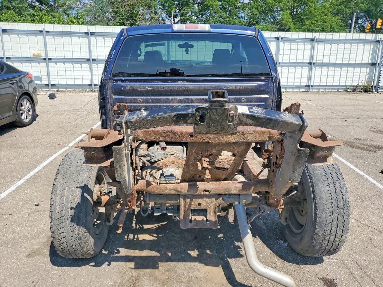 2004 Ford F150 Blue vin: 1FTPX14504NB82930