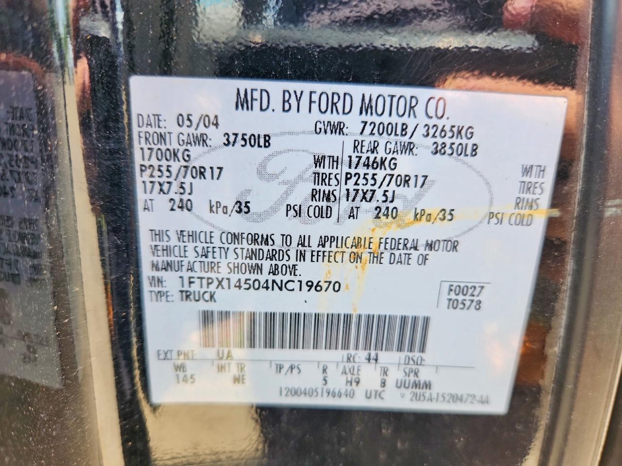 2004 Ford F150 Черный vin: 1FTPX14504NC19670