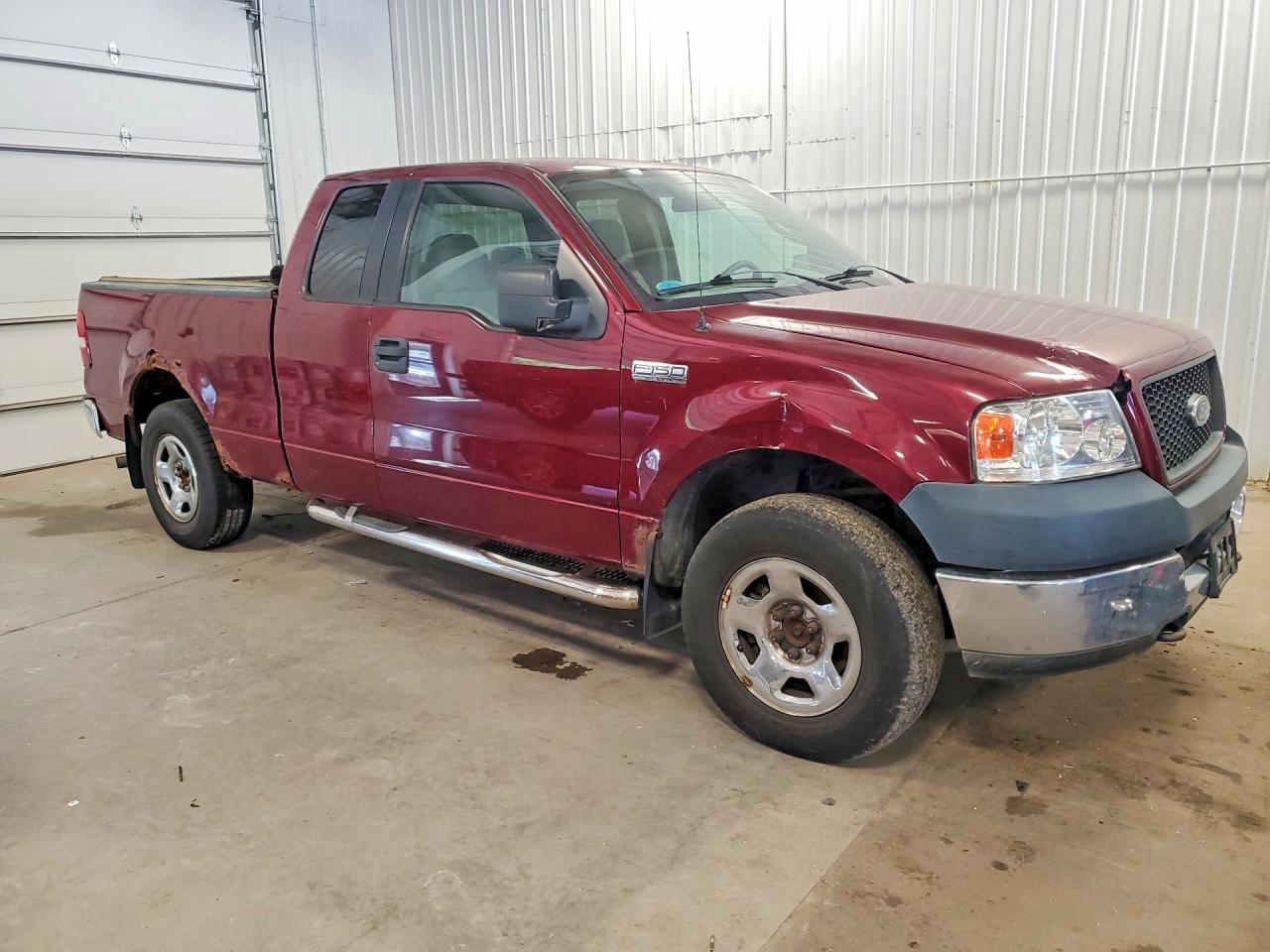 2005 Ford F150 Burgundy vin: 1FTPX14505FA22994