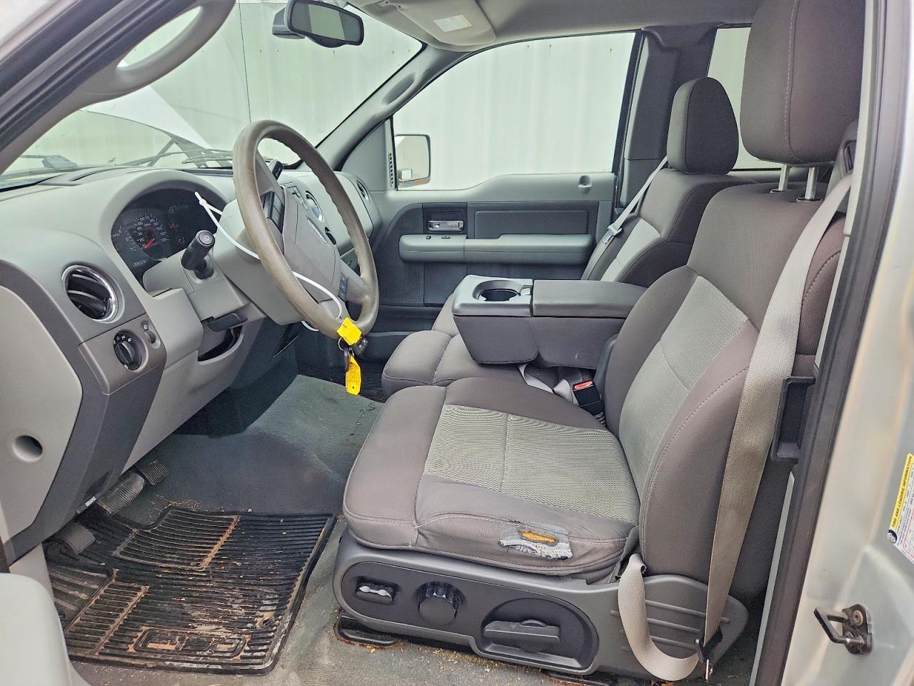 2005 Ford F150 Gray vin: 1FTPX14505FB67355