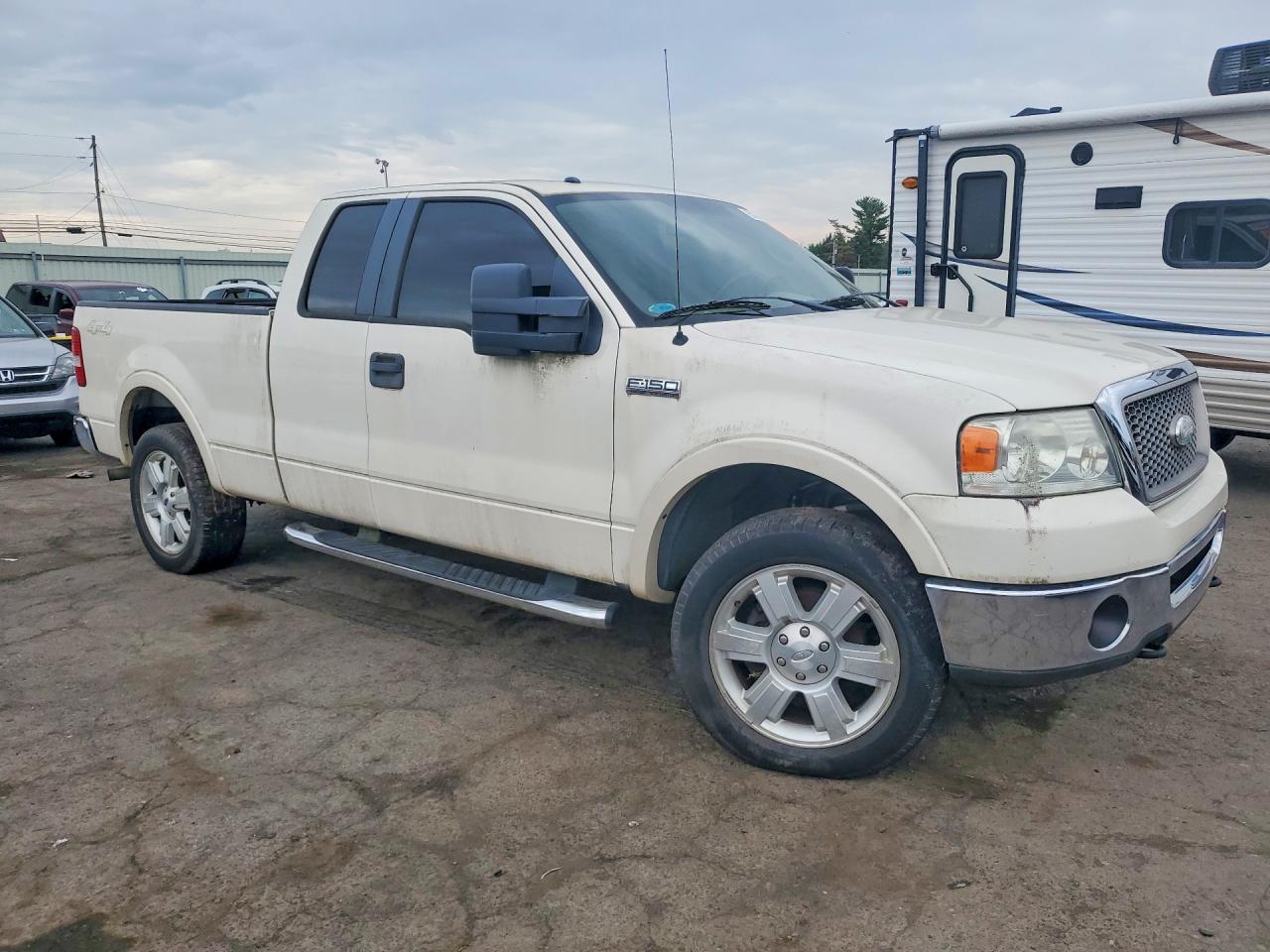 2008 Ford F150 Белый vin: 1FTPX14508FA66014
