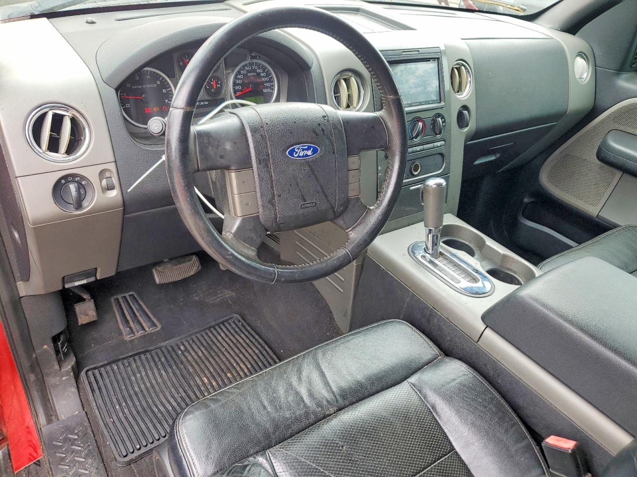 2005 Ford F150 Red vin: 1FTPX14515NA08334
