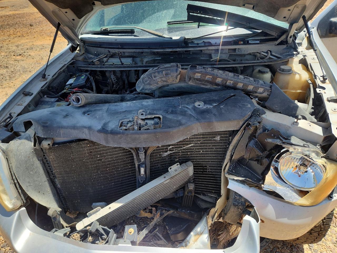 2006 Ford F150 Silver vin: 1FTPX14516FA38123