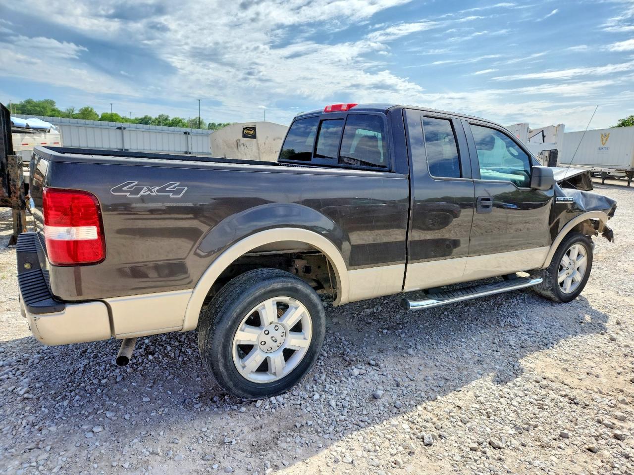 2007 Ford F150 Two Tone vin: 1FTPX14517KC99809