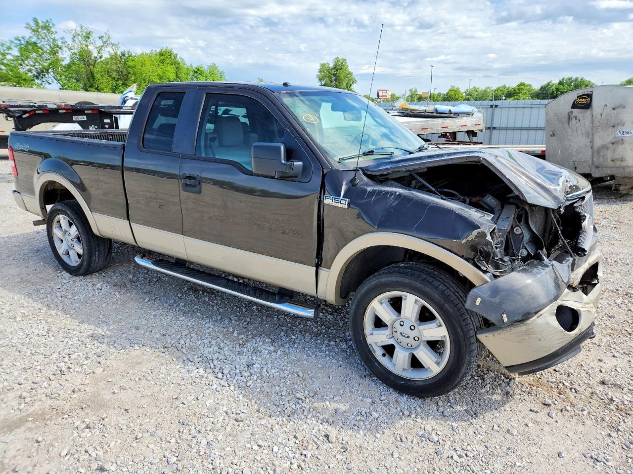 2007 Ford F150 Two Tone vin: 1FTPX14517KC99809