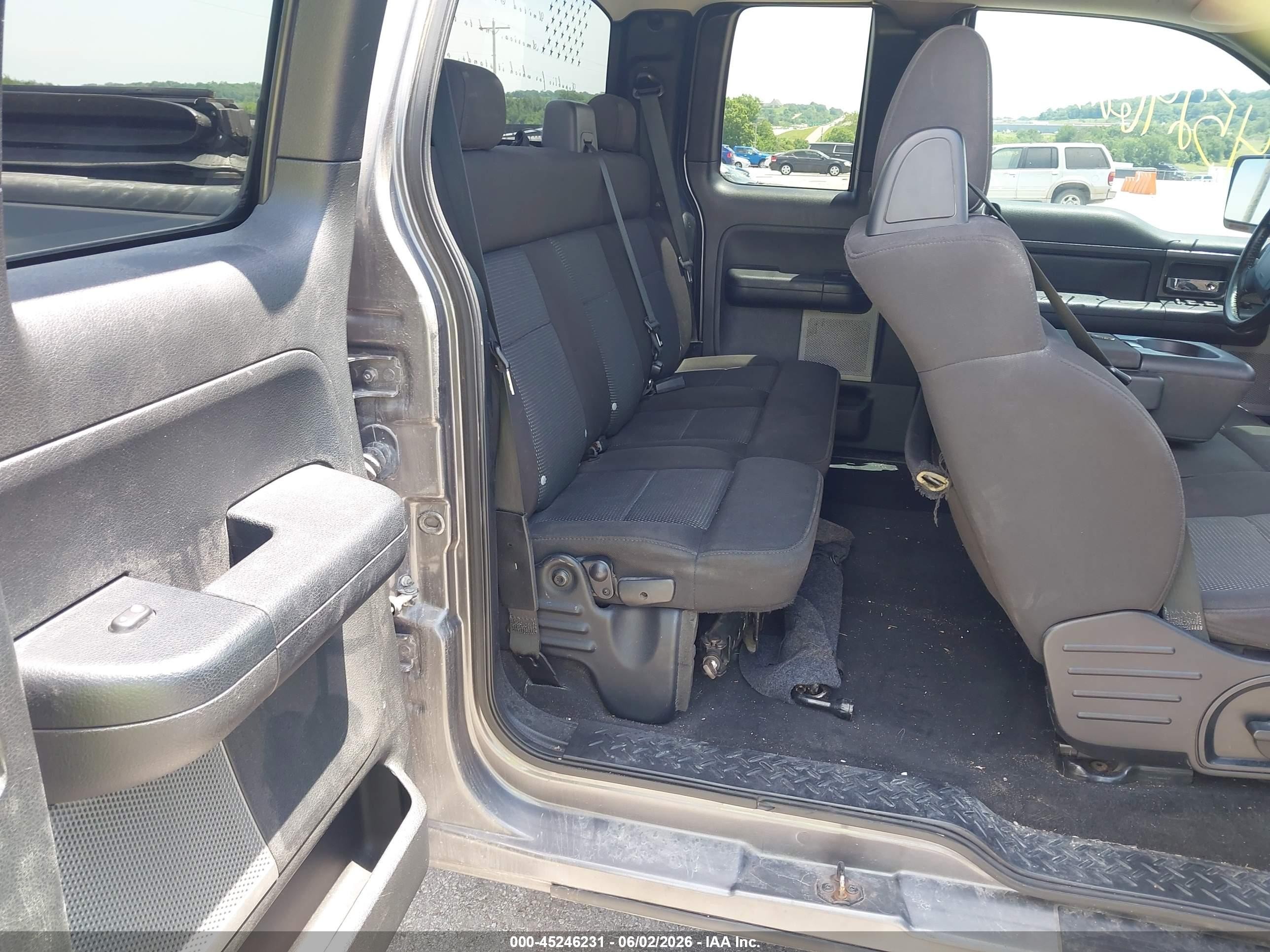 2004 Ford F-150 Fx4/lariat/xl/xlt Серый vin: 1FTPX14524KD93855