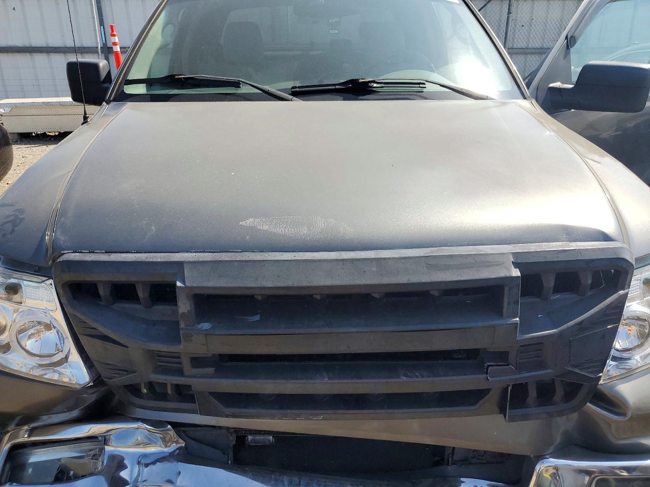 2004 Ford F150 Серебряный vin: 1FTPX14524NC33764