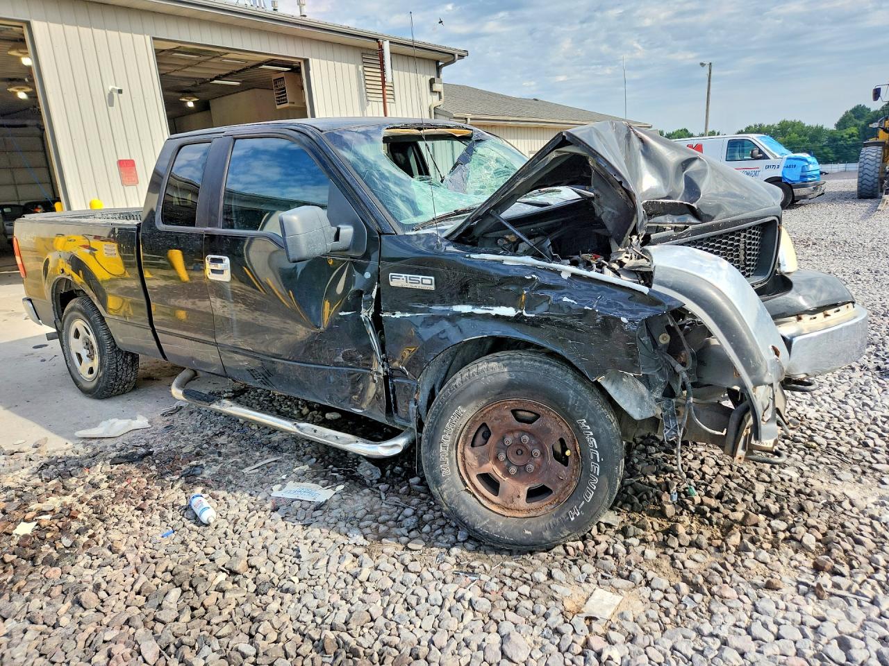 2005 Ford F150 Black vin: 1FTPX14525FB01440