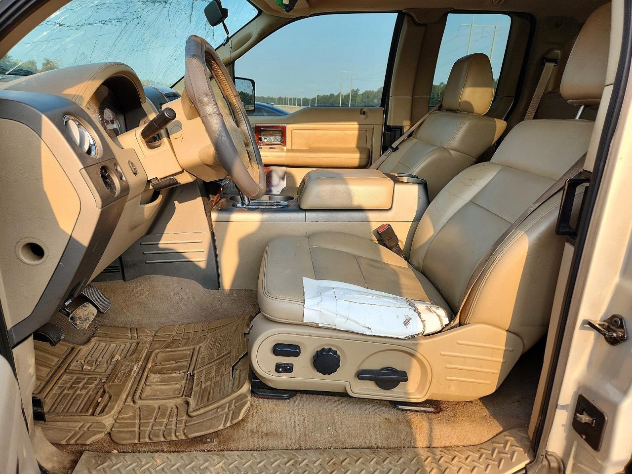 2006 Ford F150 Beige vin: 1FTPX14526FA31178