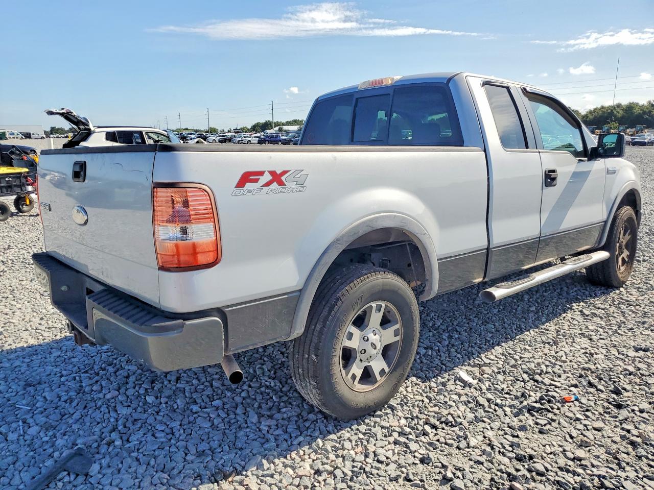 2007 Ford F150 Silver vin: 1FTPX14527NA51583