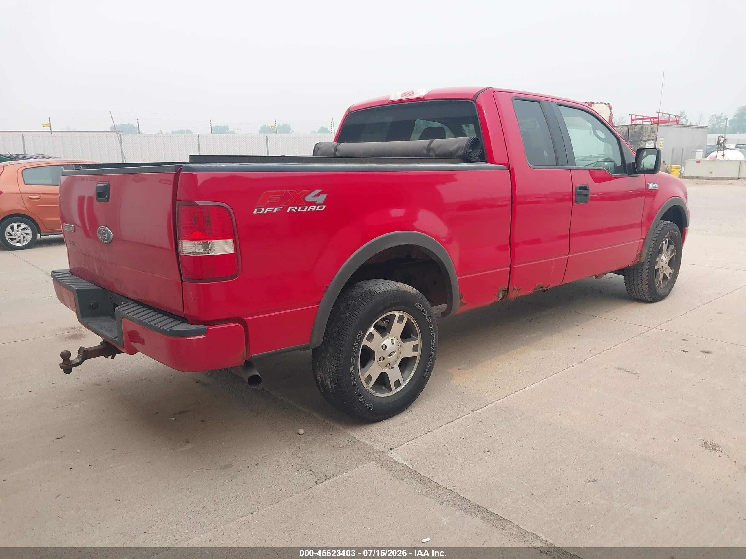 2004 Ford F-150   Красный vin: 1FTPX14534NB42051