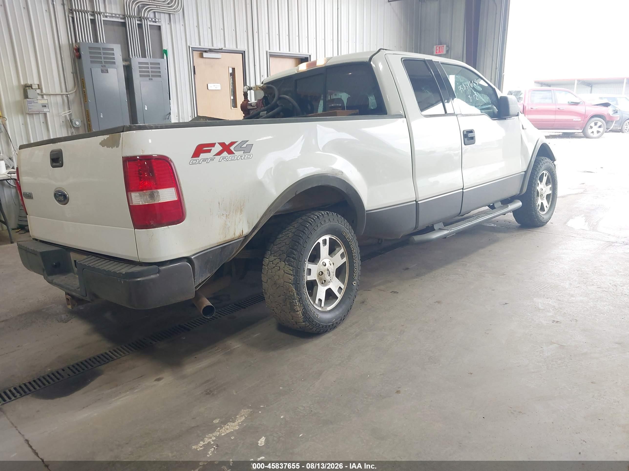 2004 Ford F-150 Fx4/lariat/xl/xlt White vin: 1FTPX14534NC55174