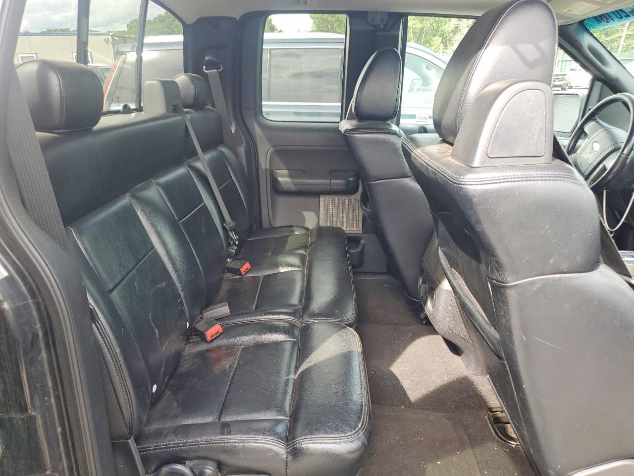 2005 Ford F150 Black vin: 1FTPX14535NA30738