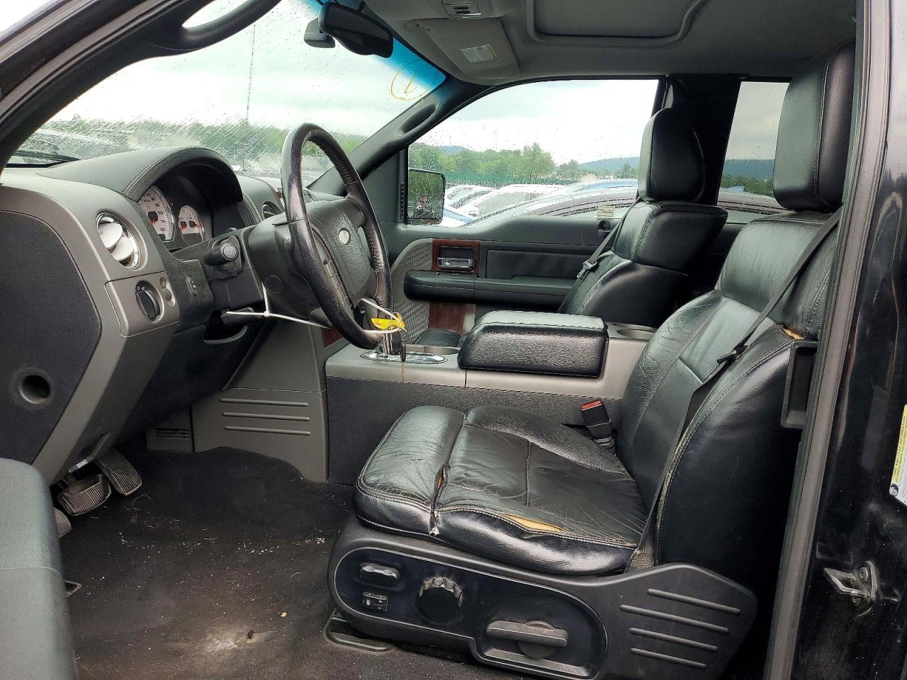 2005 Ford F150 Black vin: 1FTPX14535NA30738