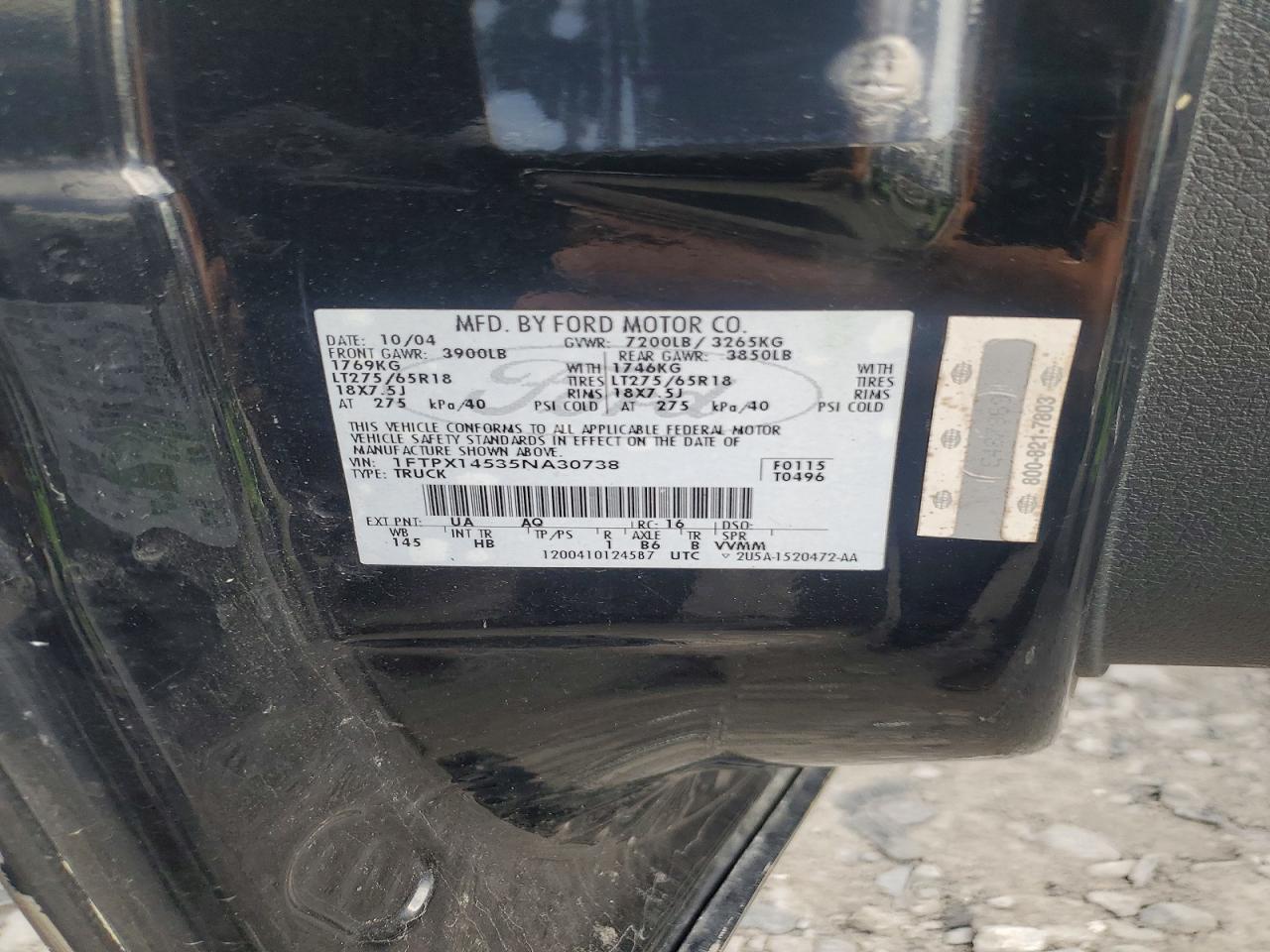 2005 Ford F150 Black vin: 1FTPX14535NA30738
